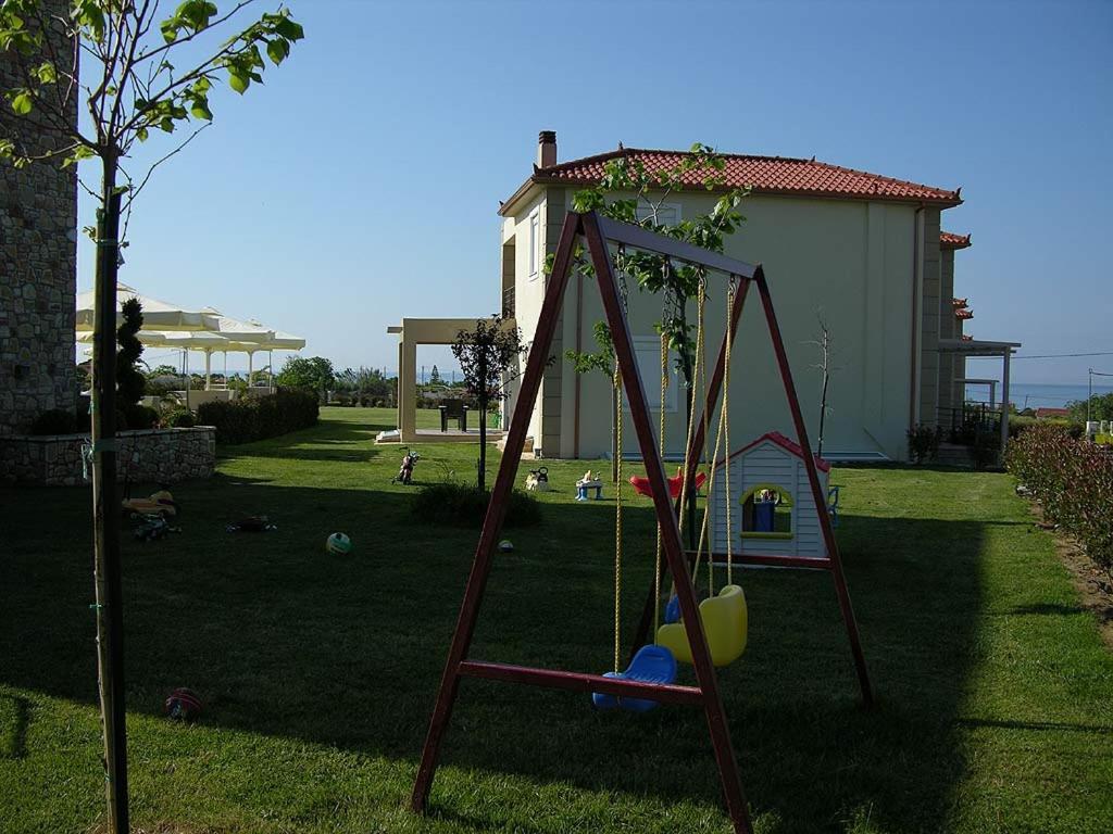 Antonios Village Hotel & Apartments Arkoudi Exterior photo