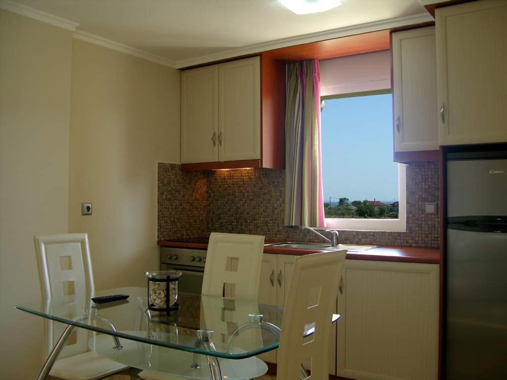 Antonios Village Hotel & Apartments Arkoudi Exterior photo